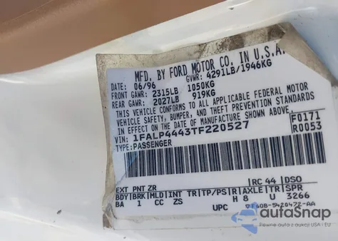 1996 Ford Mustang z USA, uszkodzony, nr VIN 1FALP4443TF220527